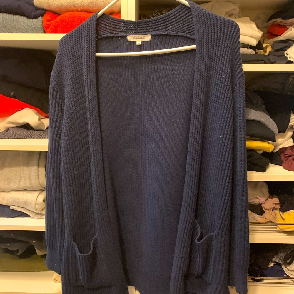 Madewell used cotton cardigan sweater. Great for throwing over jeans.
